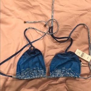 Thorsun bikini top in blue- clay ombré L